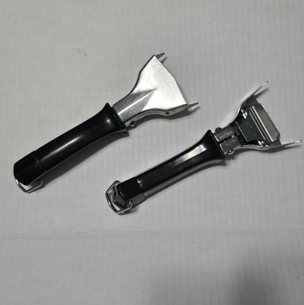 Set of 2 Corning Ware Detachable Twist Lock On Pot Casserole Holder Handles